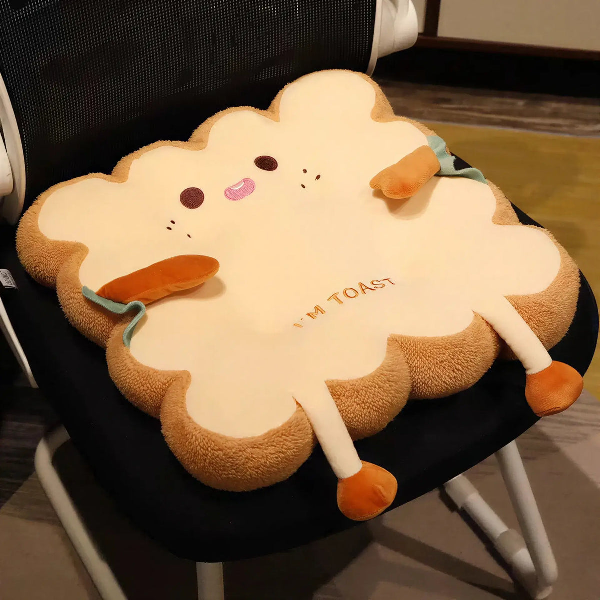 Zora toast-shaped seat and back cushion with soft fabric cover, designed for comfortable seating and support.