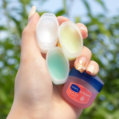 Zora Lip Mask and Balm Care Set featuring hydrating lip care products with sleek packaging and applicators for smooth, moisturized lips.